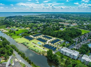 20509 Helm St #8, Rehoboth Beach, DE 19971