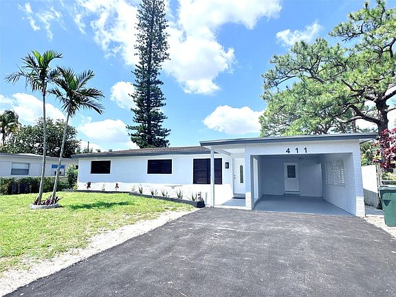3rd image of 411 SW 31 Avenue