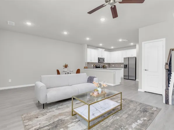 1249 Jones Trl, Lewisville, TX 75077