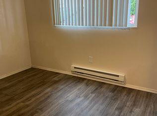 816 N 4th St #4, Renton, WA 98057