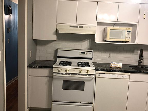 4th image of 521 East Dr #1