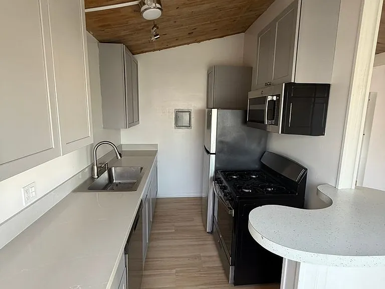 6587 Cervantes Rd — Photo 26