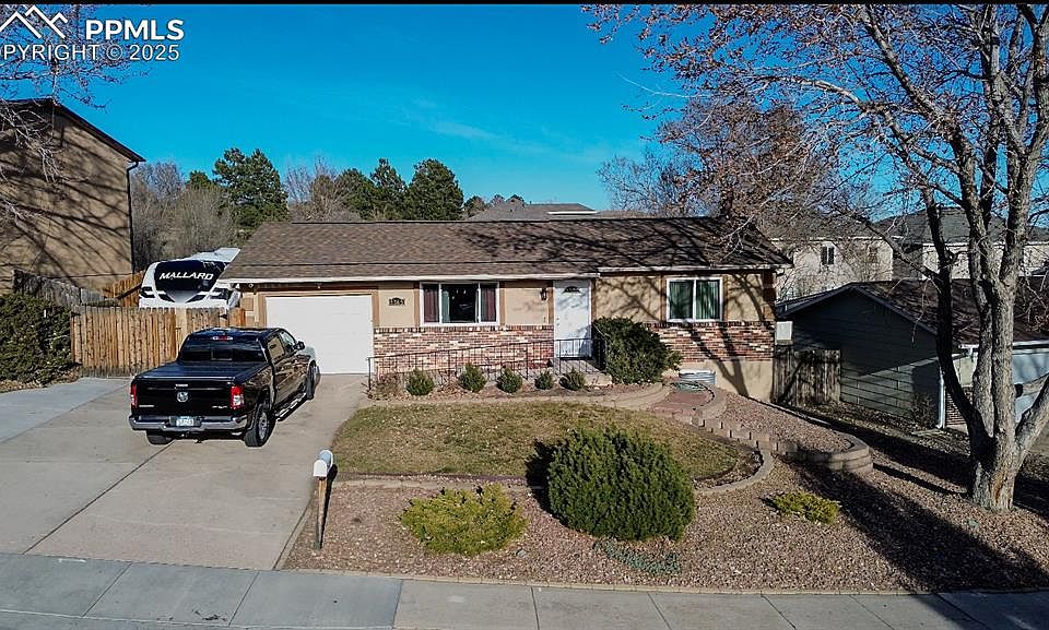 1st image of 5365 Fiesta Ln