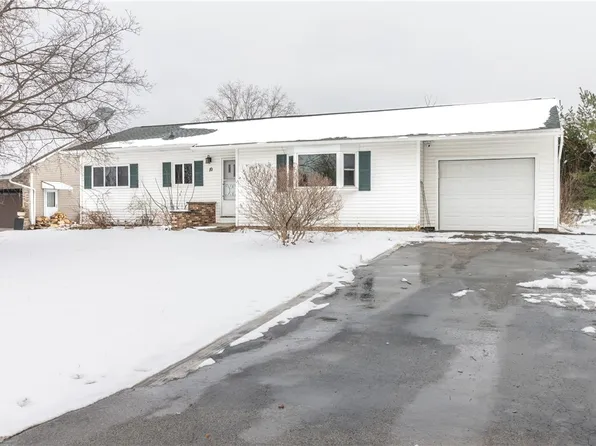 10 Lavender Cir, Rochester, NY 14623