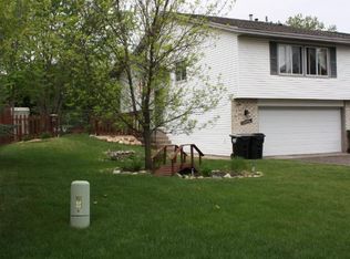 11886 Narcissus St NW, Coon Rapids, MN 55433