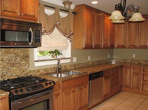 4th image of 6019 Chamberlain Dr
