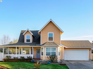 1065 Whitledge Pl, Harrisburg, OR 97446