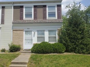 3801 W Palmyra Ct, Peoria, IL 61604