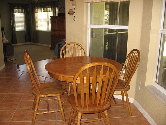 breakfast nook