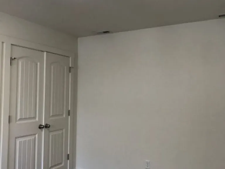 592 Monroe St — Photo 19