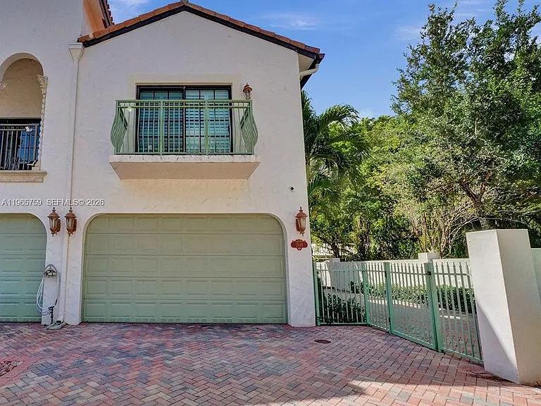2948 Hidden Harbour Ct — Photo 9