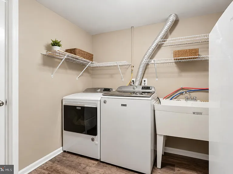 12713 Verda Dr — Photo 16