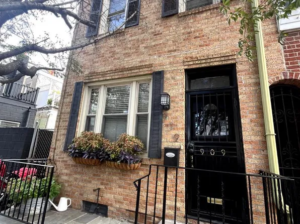 909 S 3rd St, Philadelphia, PA 19147