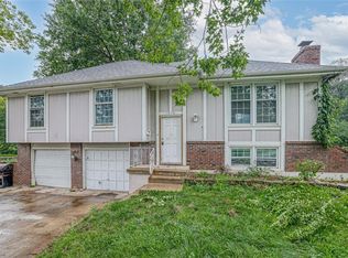 1416 SW 3rd St, Lees Summit, MO 64081
