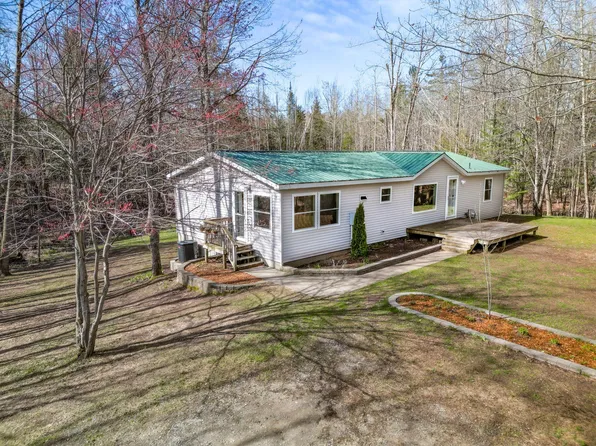 5538 Powers Rd, Alanson, MI 49706