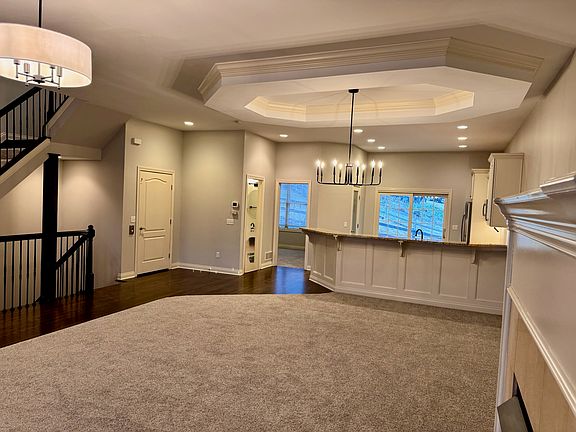 Main Floor - Dining/ Kitchen