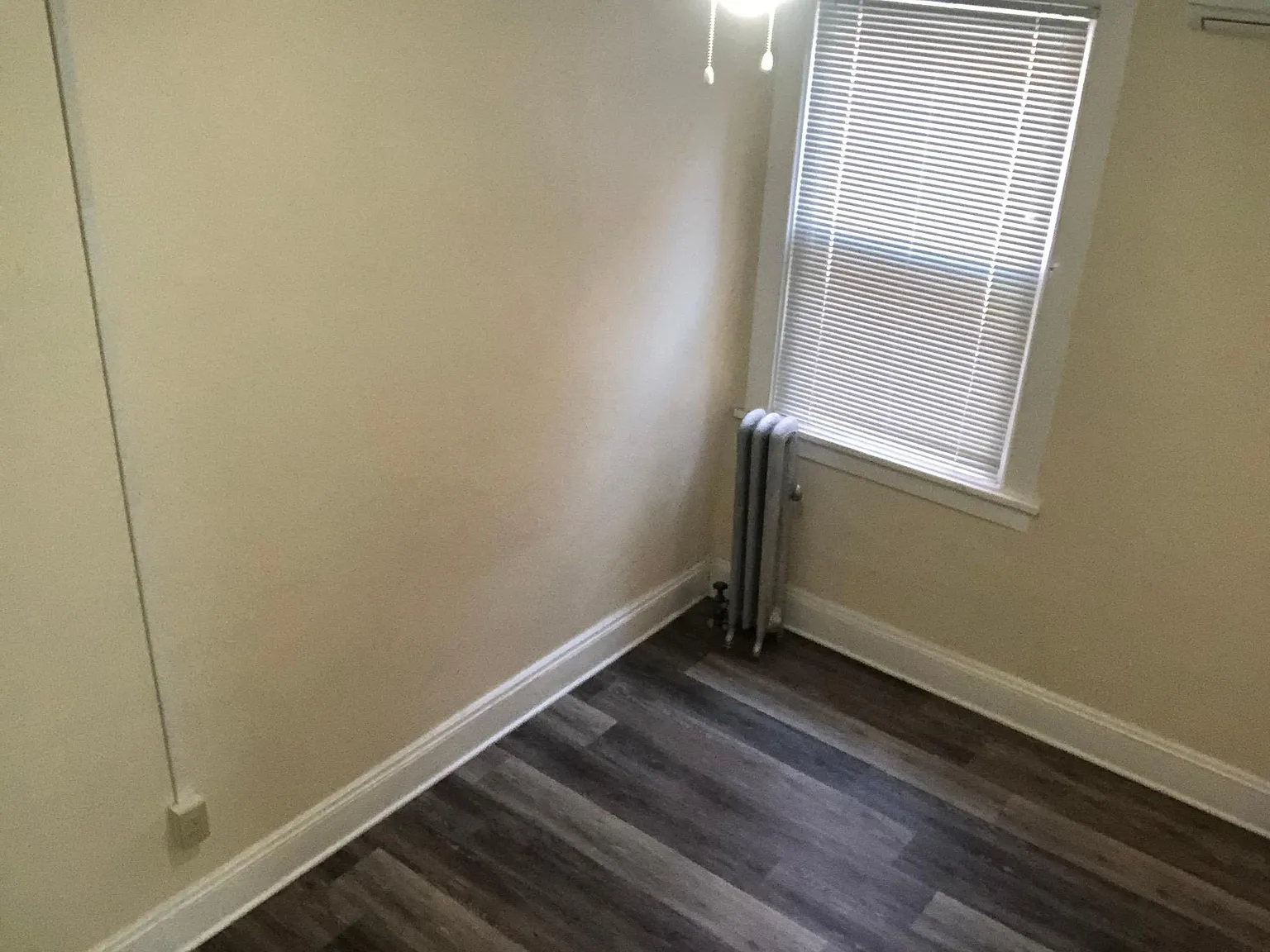 12202 Mayfield Rd — Photo 4
