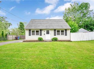 12 Skipper St, New Britain, CT 06053