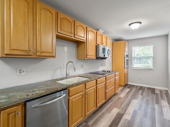 2nd image of 11635 Dunes Way Dr N
