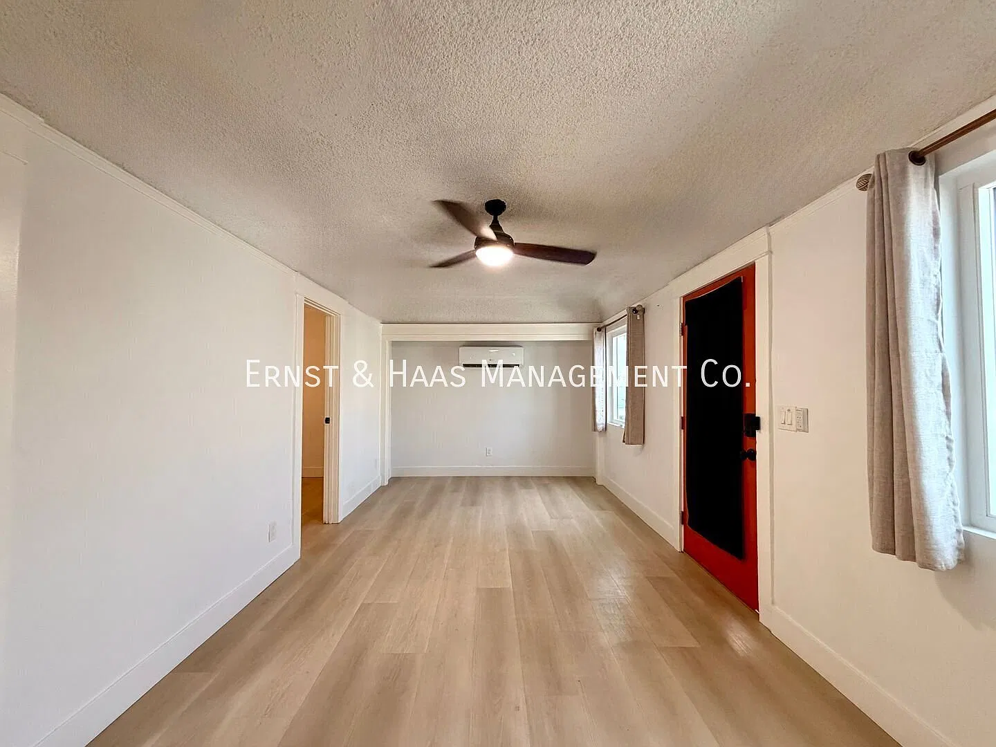 Beautifully Renovated Wrigley Home with A/C, EV Charging & Landscaped Yard! — Photo 4
