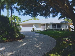 401 4th Ave N, Naples, FL 34102