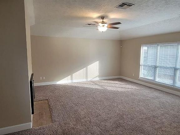 3rd image of 13731 Bonaventure Dr