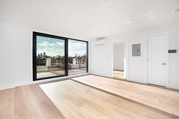 Rented by ABCO Commercial Properties, LLC | media 2