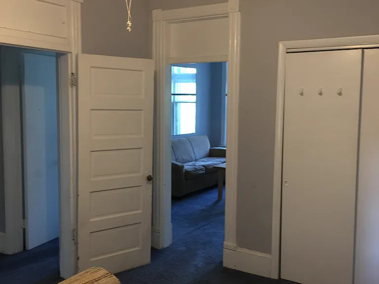 219 C St NE #2 — Photo 13