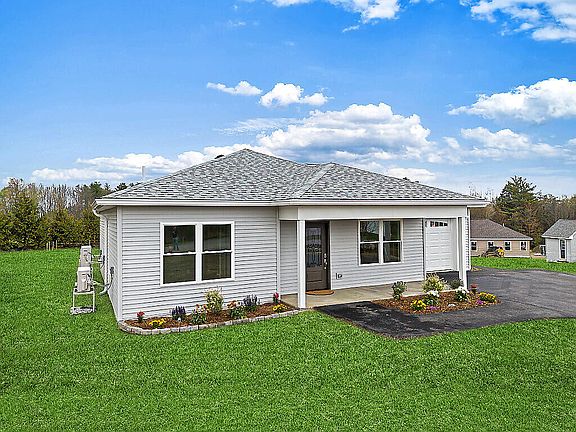 3rd image of 2 Meadow Drive #0