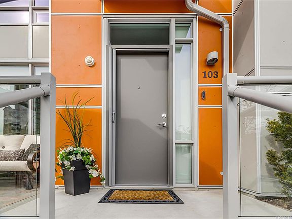 5th image of 1151 Sunset Dr #103