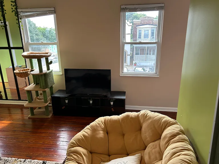 3001 Huntingdon Ave #2 — Photo 6