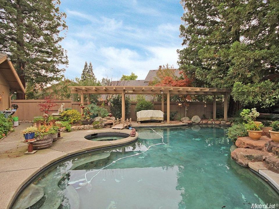 1st image of 8934 Quail Creek Ct