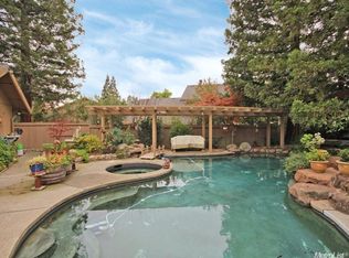 8934 Quail Creek Ct, Fair Oaks, CA 95628