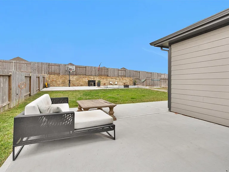 14217 Savage River Ln — Photo 43