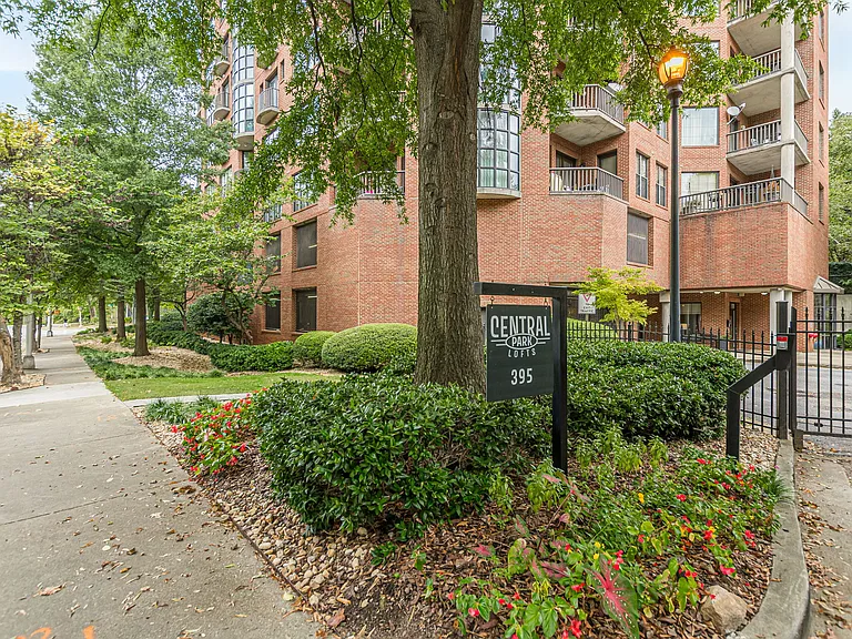 395 Central Park Pl NE #720 — Photo 47