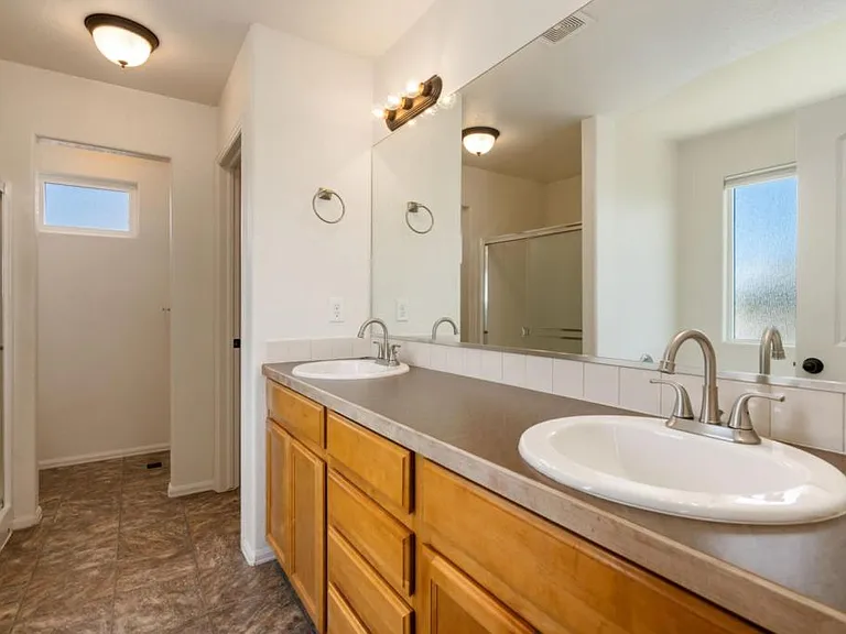 4415 Wolcott Dr — Photo 15