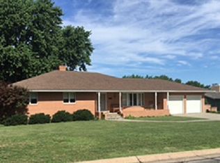 1404 Highland Dr, Concordia, KS 66901