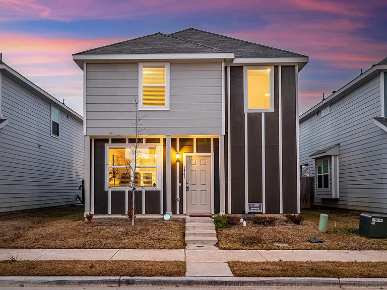 5541 Topwater Trl — Photo 65