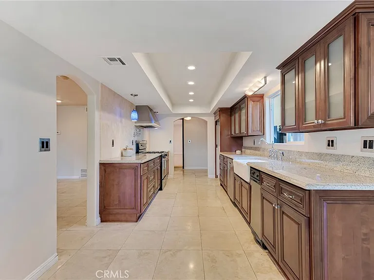 22781 Macfarlane Dr — Photo 15