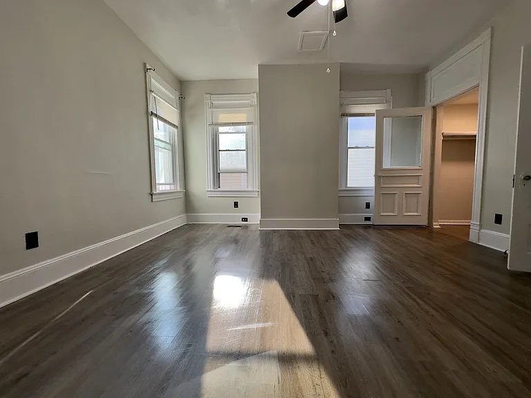127 Poplar Ave #1 — Photo 11