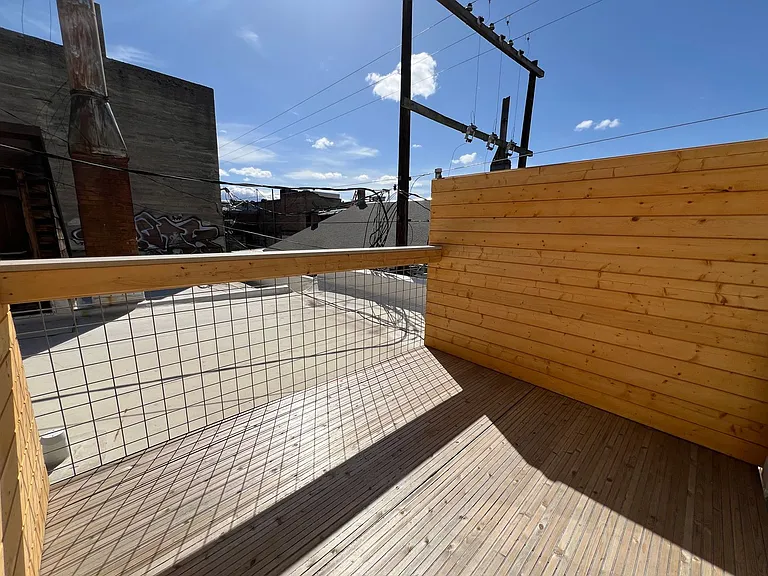 116 E 4th Ave — Photo 14