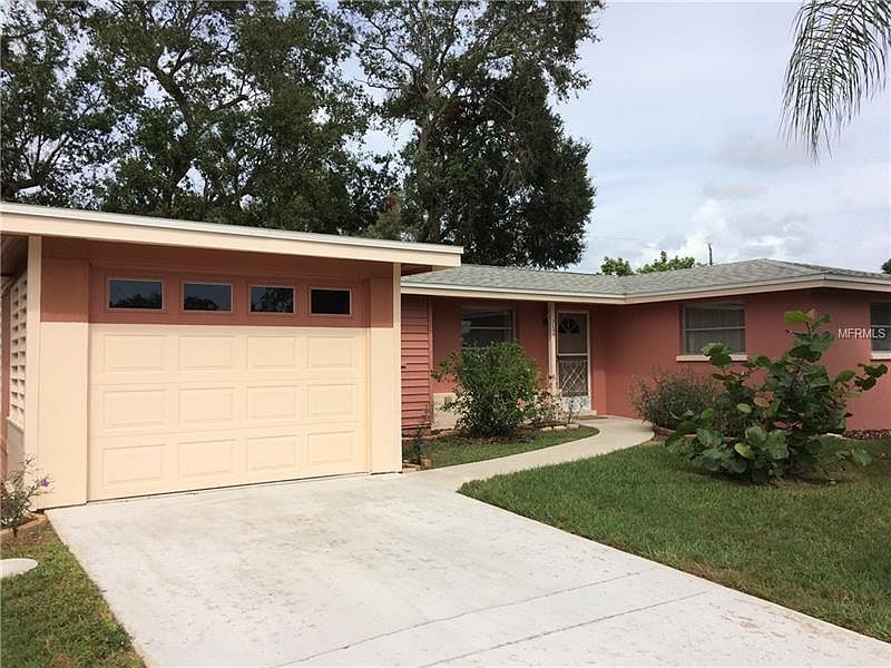 1st image of 3166 Regatta Cir