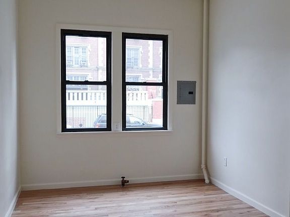 2nd image of 177 Hopkins St APT 1L