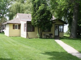 N8596 Linden Beach Rd, Fond Du Lac, WI 54937