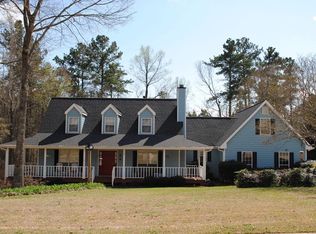 181 Hayes Cir, Rex, GA 30273