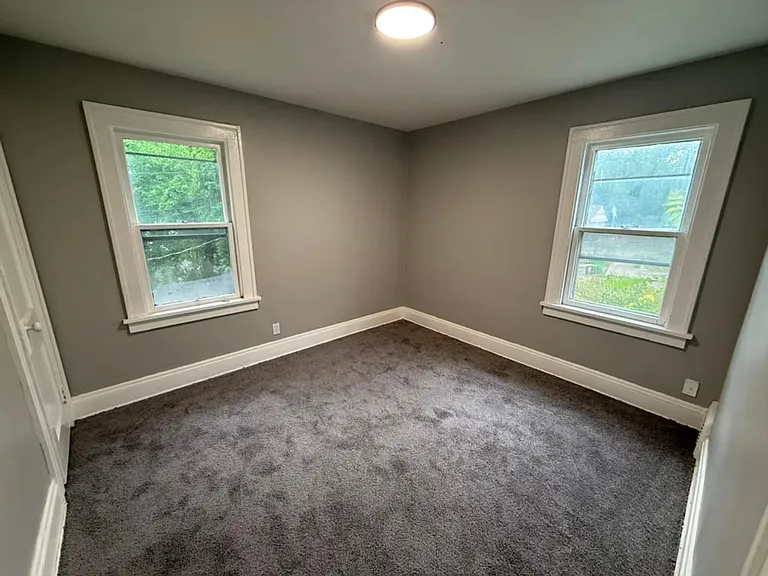 4772 E 90 — Photo 5