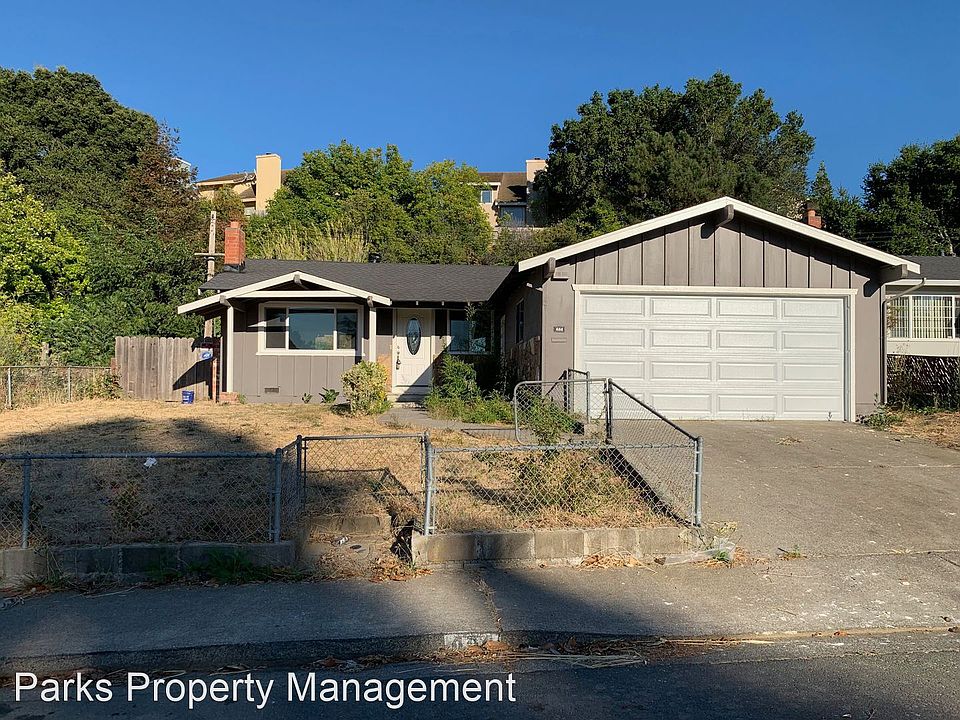 1st image of 444 Gonzaga Ave