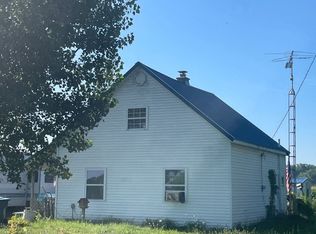 428 E Neuman Rd, Pinconning, MI 48650