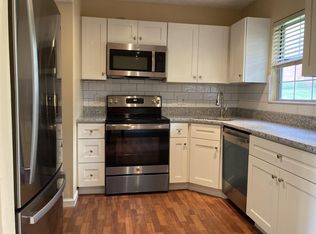 1618 Thrush Ter UNIT 1618, Saint Louis, MO 63144
