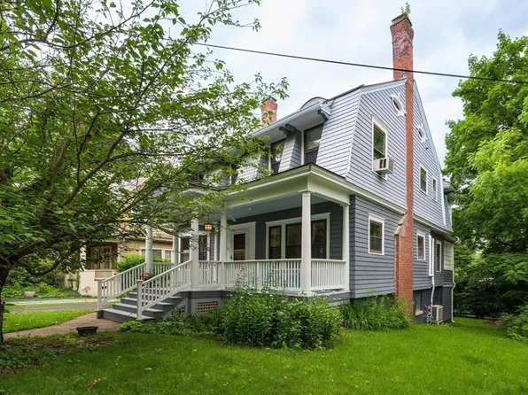 59 Henshaw Ave, Northampton, MA 01060